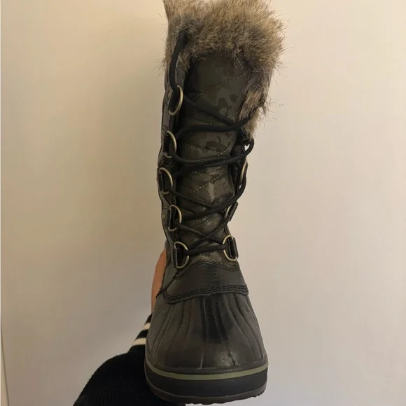 Sorel Women's Winter Boots - Picture 10 of 11